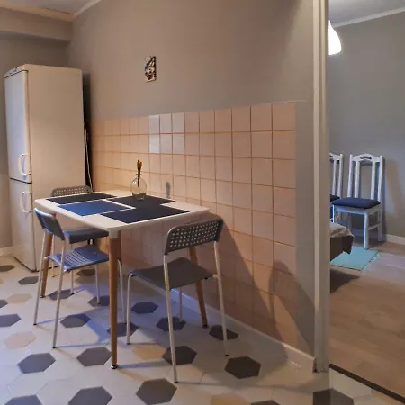 Apartament W Zieleni Apartment